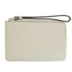 COACH Corner Zip Wristlet Pale Green